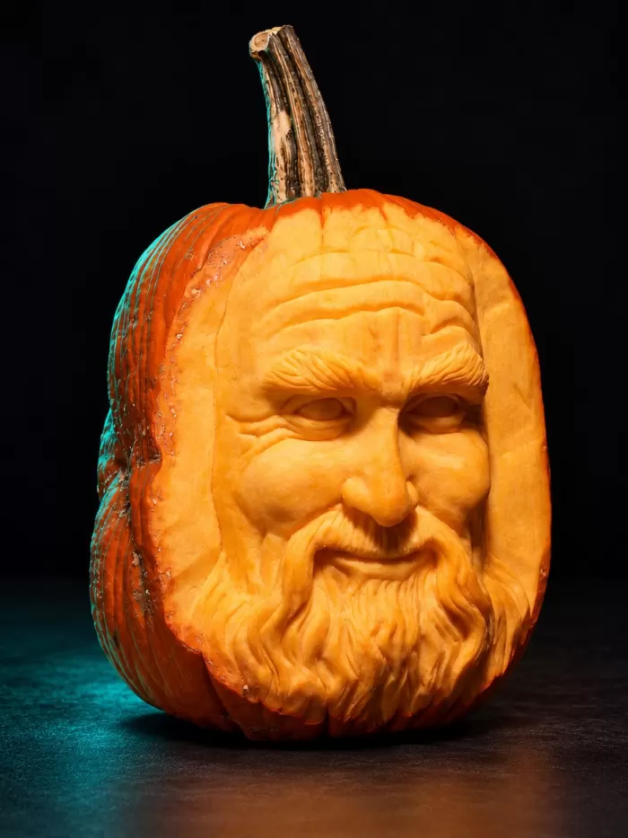 Carved pumpkin, Oct 2009
