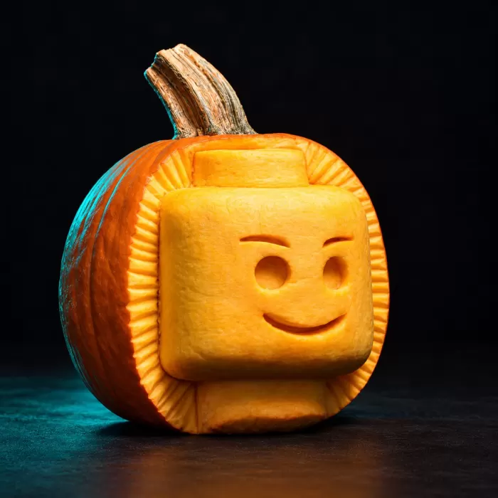 Carved pumpkin, Oct 2010