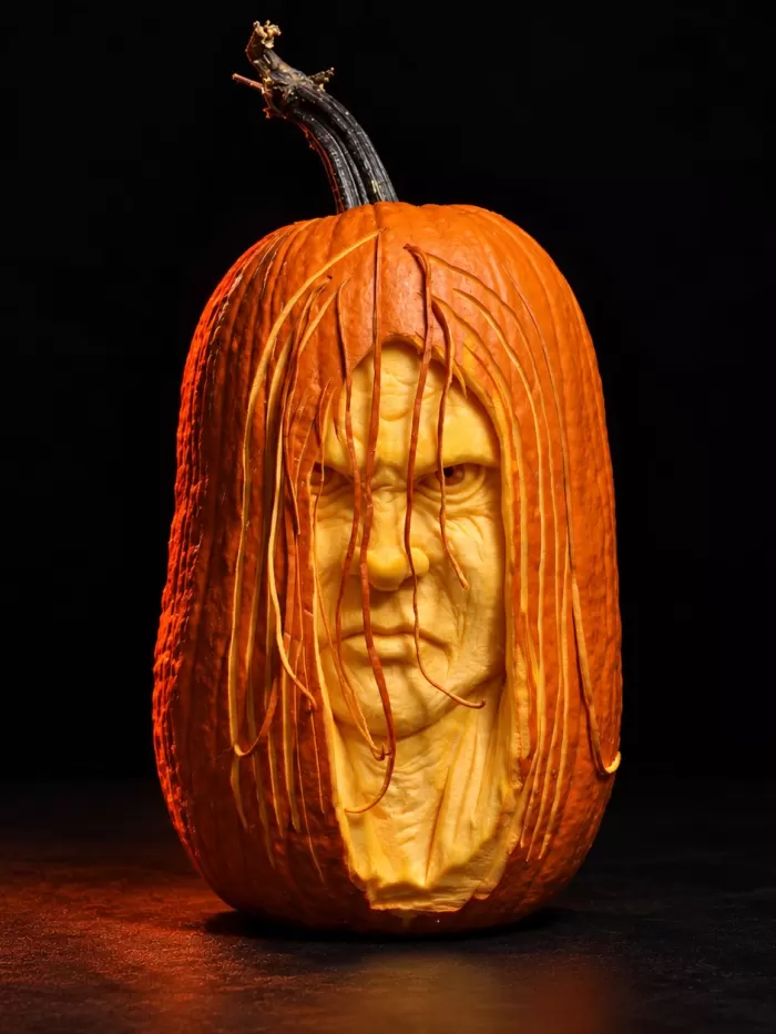 Carved pumpkin, Oct 2011