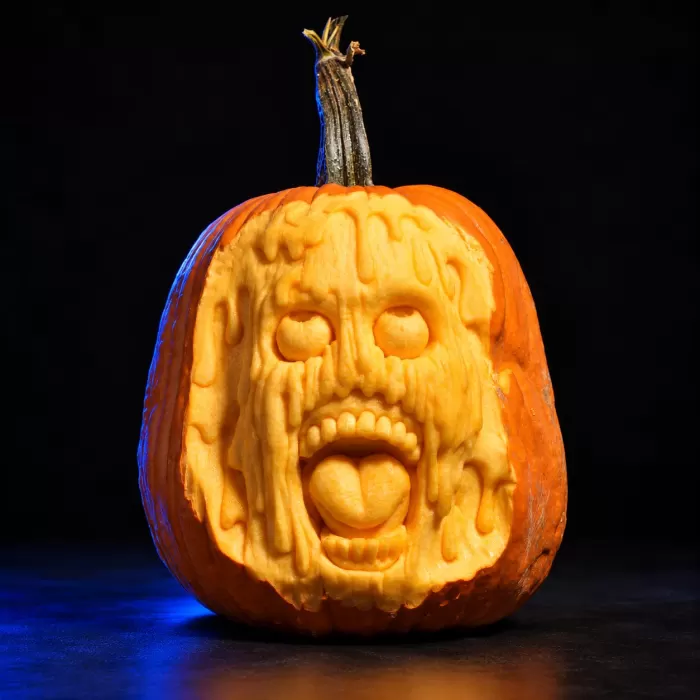 Carved pumpkin, Oct 2011