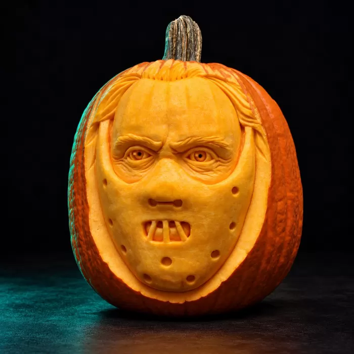 Carved pumpkin, Oct 2013